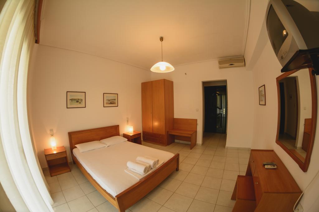 Althea Studios Lefkada Áyios Nikítas Quarto foto